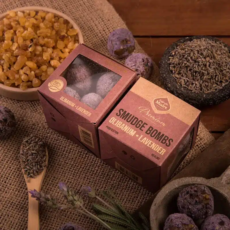 Olibanum & Lavender Smudge Bombs 1